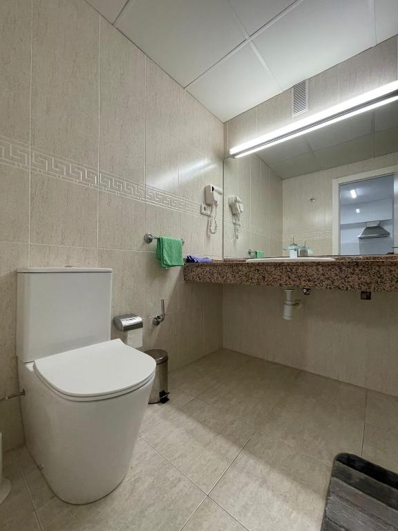 A bathroom at Apartamento Michelangelo