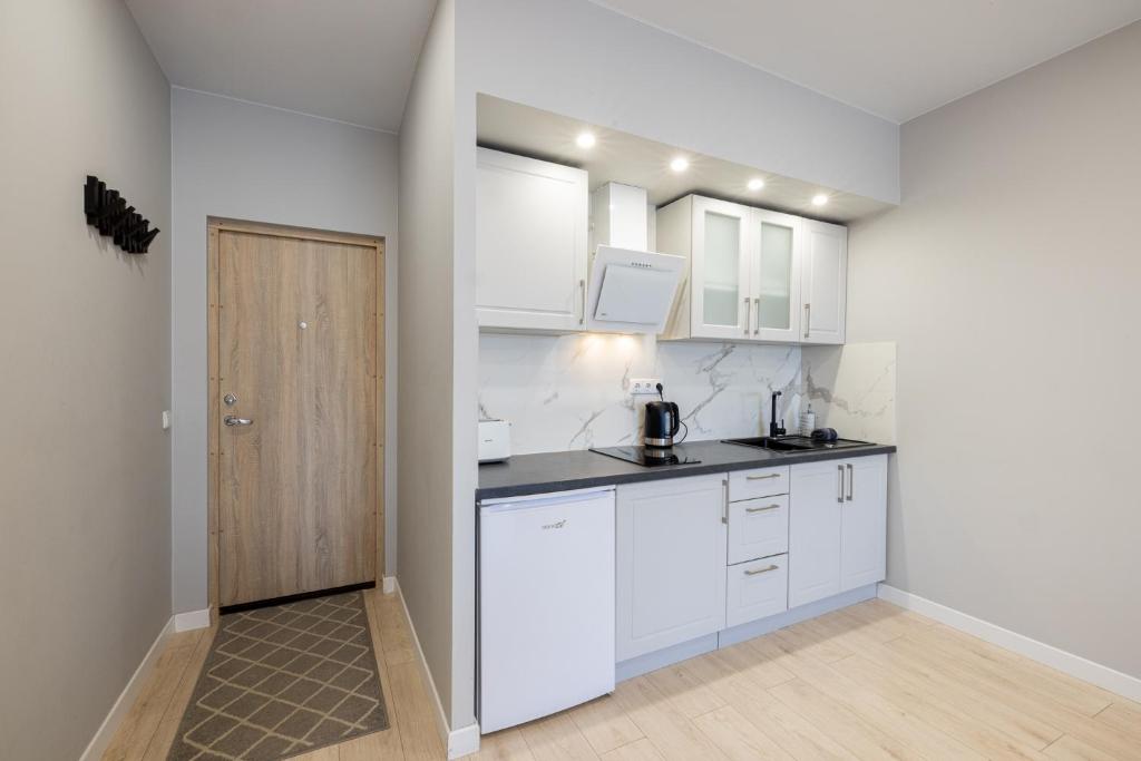 DHARMA Stay APARTAMENTAI su terasa ir vaizdu į miestą - Suite Met Uitzicht Op De Stad