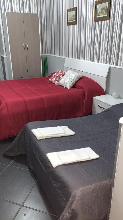 Tarsia Suite - One-Bedroom Apartment