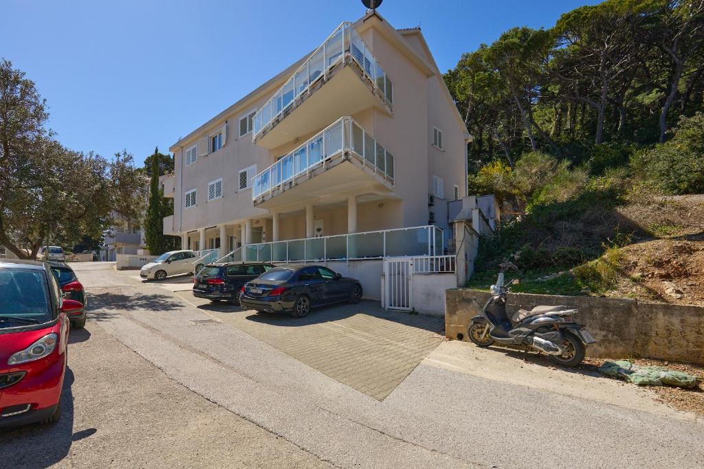 Budova, kde se apartmán nachází