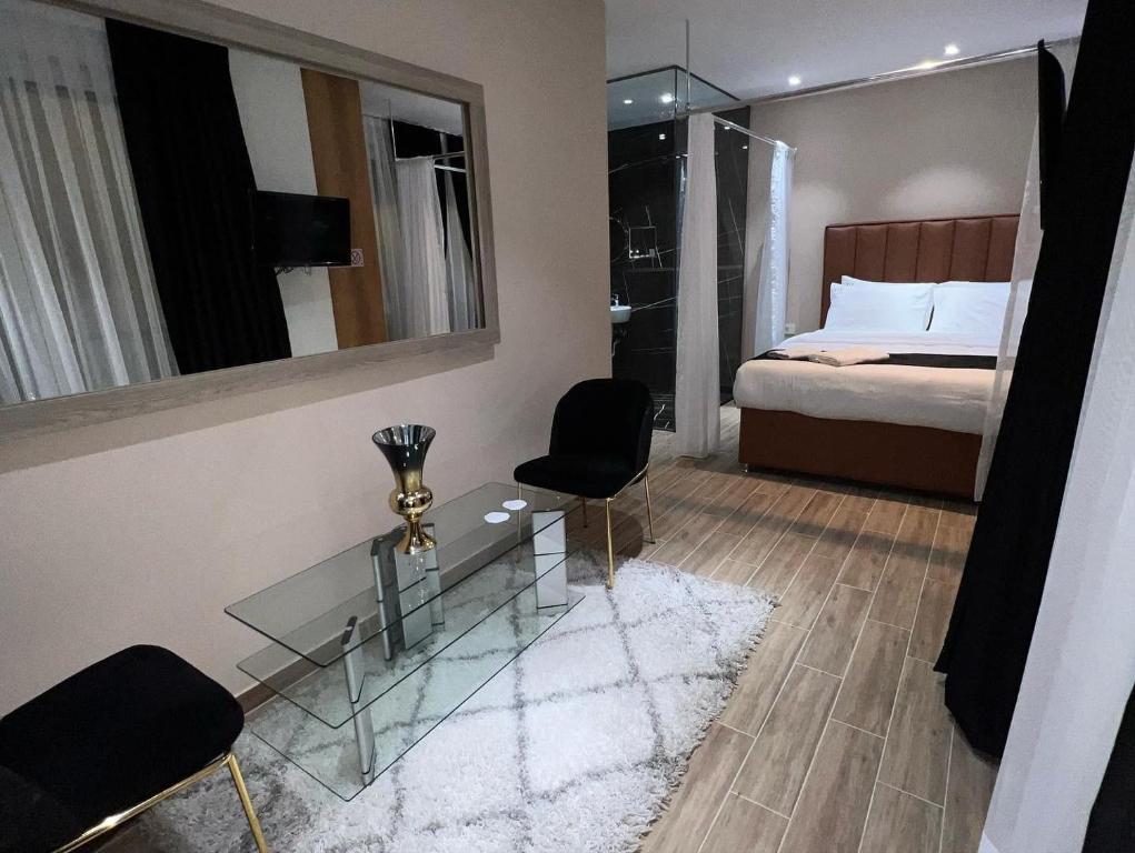 Comfort Hotel - Hizvo