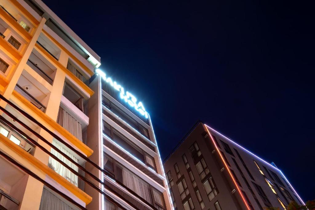 Budova, kde se hotel nachází