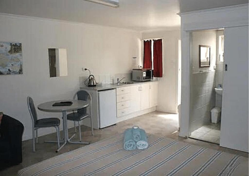 Kuchyň nebo kuchyňský kout v ubytování Kangaroo Island Coastal Villas