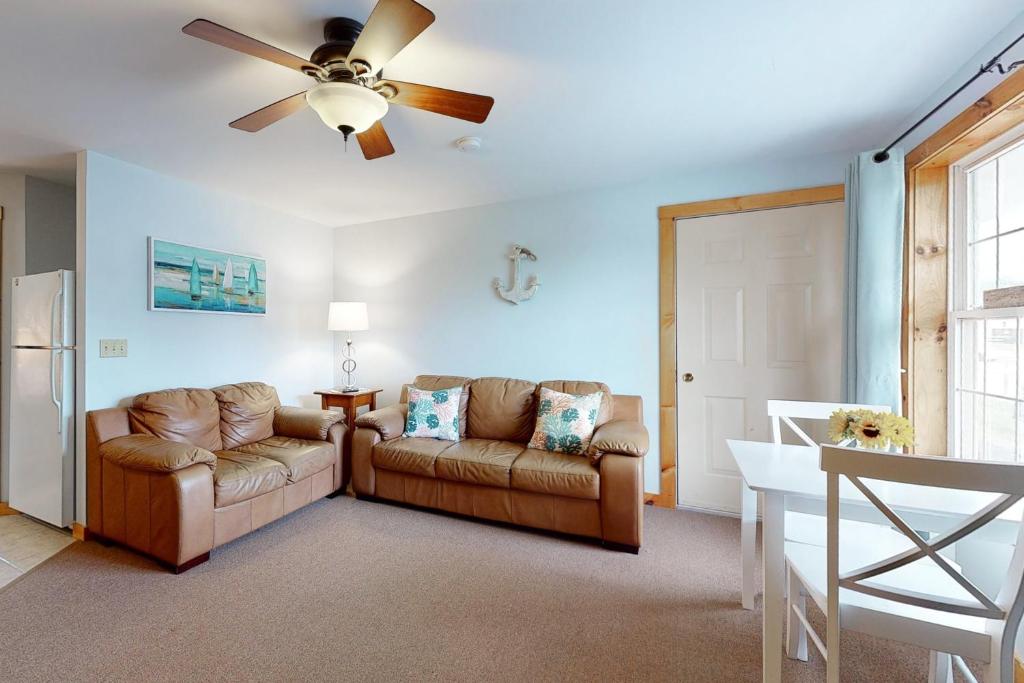 Belle Of Maine Condo 108, Wells, USA