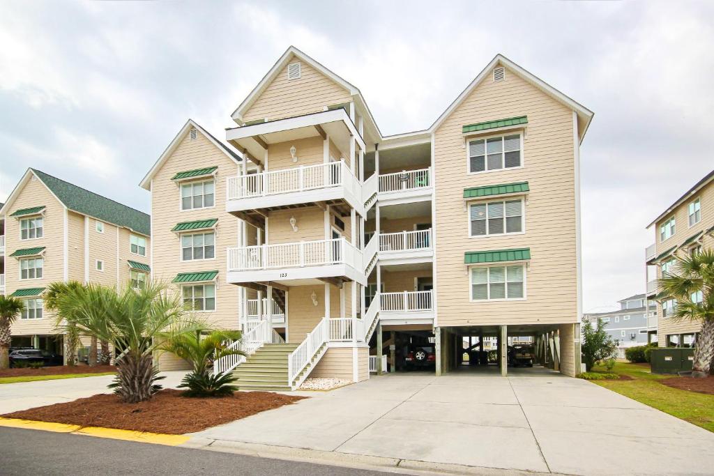 West End Isle Retreat, Ocean Isle Beach (updated prices 2024)