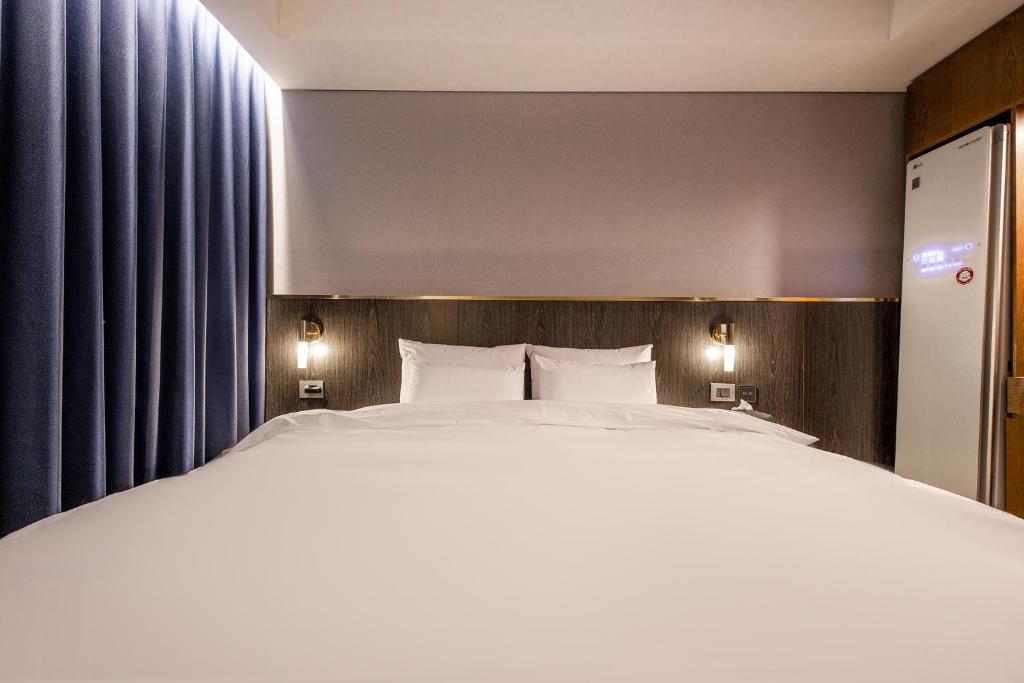 Hotel the Hill - Luxe Tweepersoonskamer Met Bad