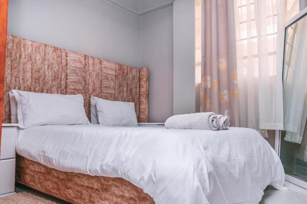 Stay.Plus Oark Apartment Kisii - Hizvo