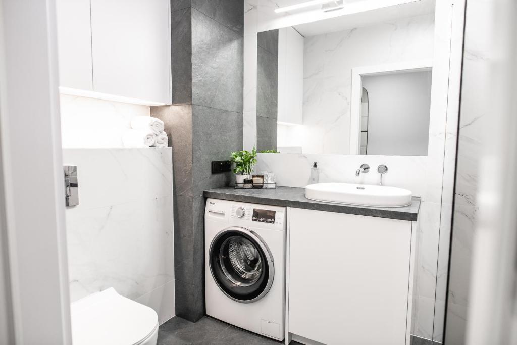 MKM Apartments Lublin Klimatyzacja Faktura VAT - 12