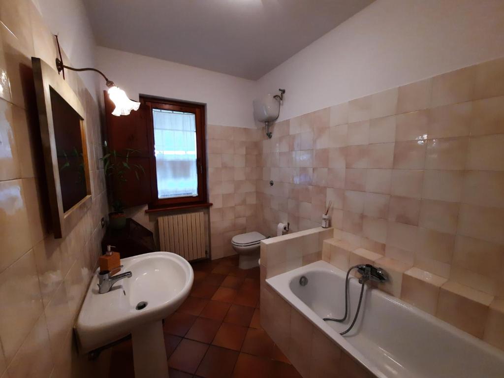 Koupelna v ubytování Glamping Marche Nascoste Tenda e intero alloggio