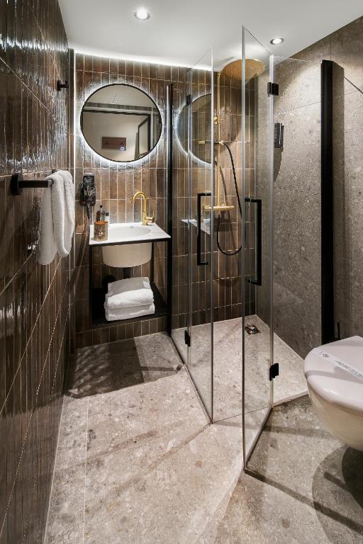 Boutique Hotel First City - Resim 8