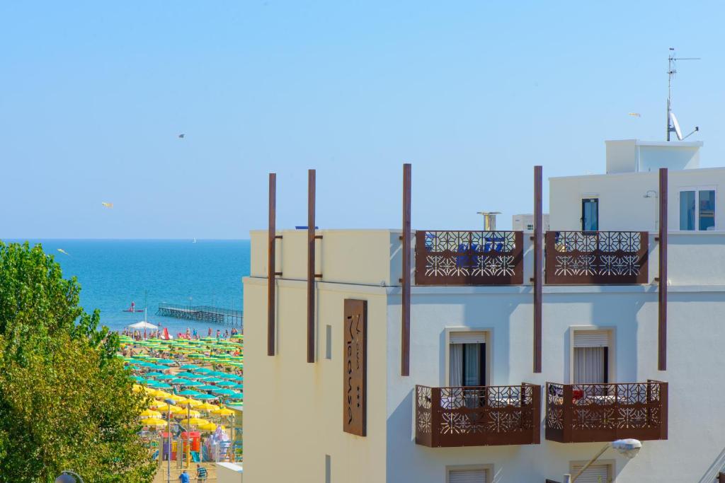 Nespecifikovaný výhled na moře nebo výhled na moře při pohledu z hotelu