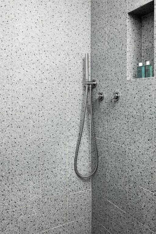 Urban Stripes Athens - 8