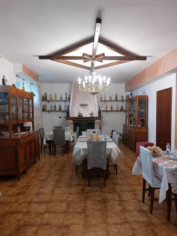 Restaurace v ubytování Bed And Breakfast Torretta