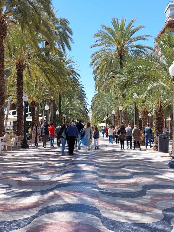 Booking.com: Homestay Love story room , Alicante, Spanje - 64 ...