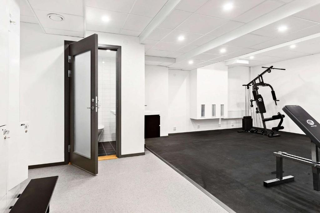 Fitness centrum a/nebo fitness zařízení v ubytování Sure Hotel Studio by Best Western Bromma