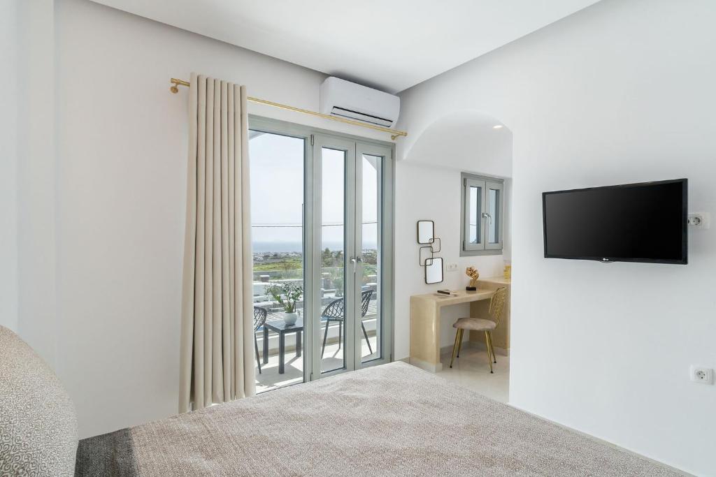 
King Suite with Balcony
