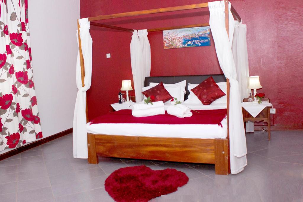 Gallery image of this property