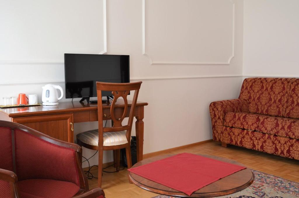 Hotel Renesance Krasna Kralovna - Resim 26