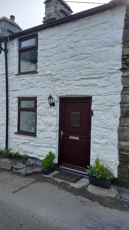 Merrion Cottage Penmachno Betws y Coed Conwy - Housity