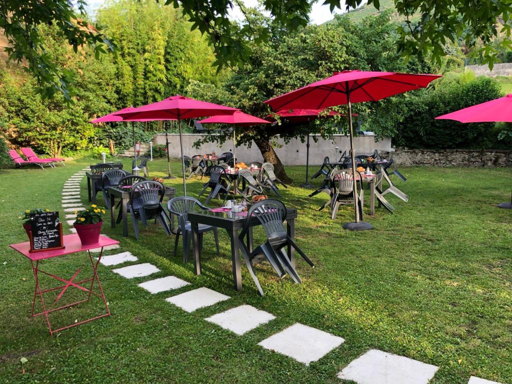 Zahrada ubytování Hôtel Restaurant La Désirade