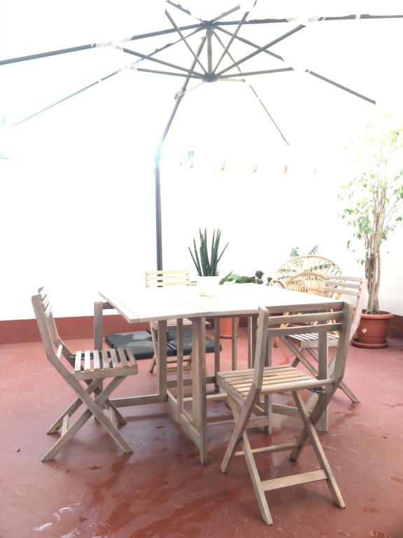 Patio nebo venkovní prostory v ubytování 2 Apartamento TERRAZA Free Wifi