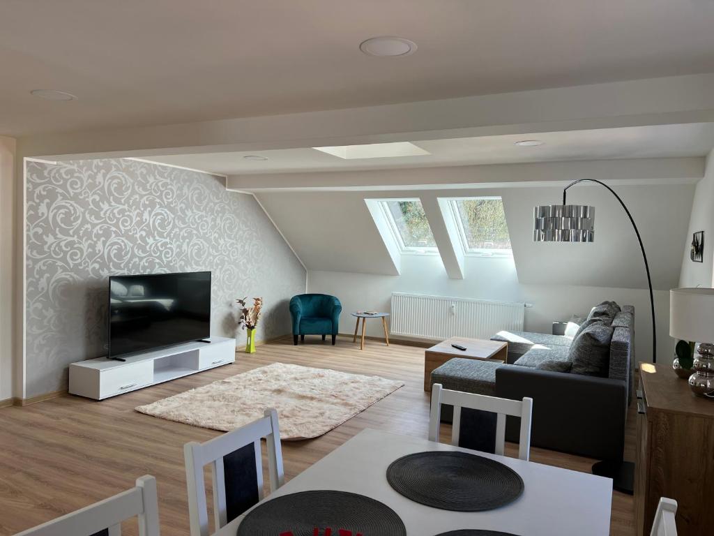 TV a/nebo společenská místnost v ubytování Apartments Badallee 4