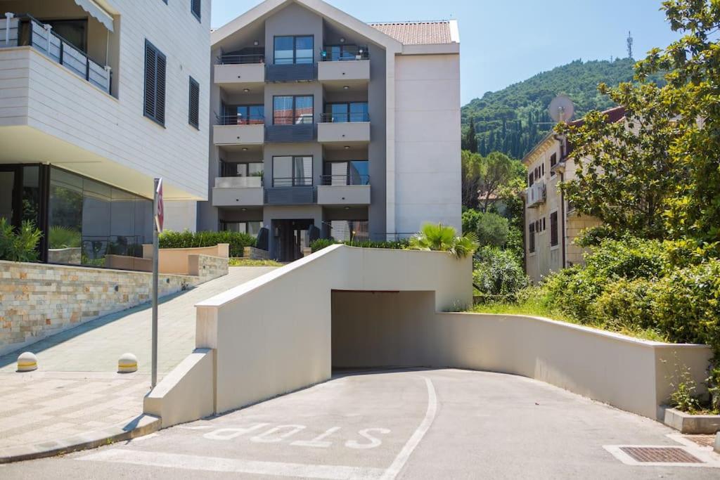Výhľad na hory alebo výhľad na hory priamo z apartmánu