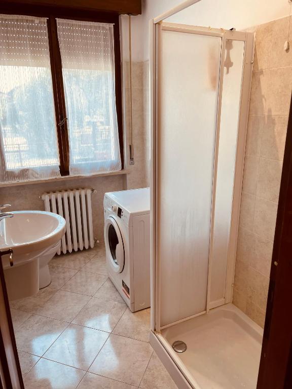 Łazienka w obiekcie Appartamento lazise