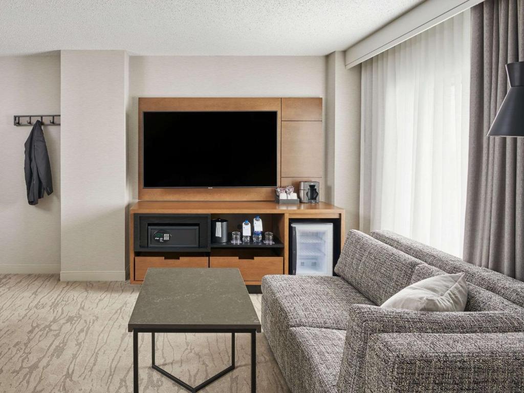 Hyatt Regency Deerfield - Habitación King - Piso Alto