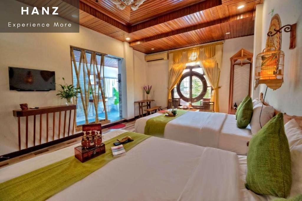 HANZ Nip Riverside Villa Hoi An