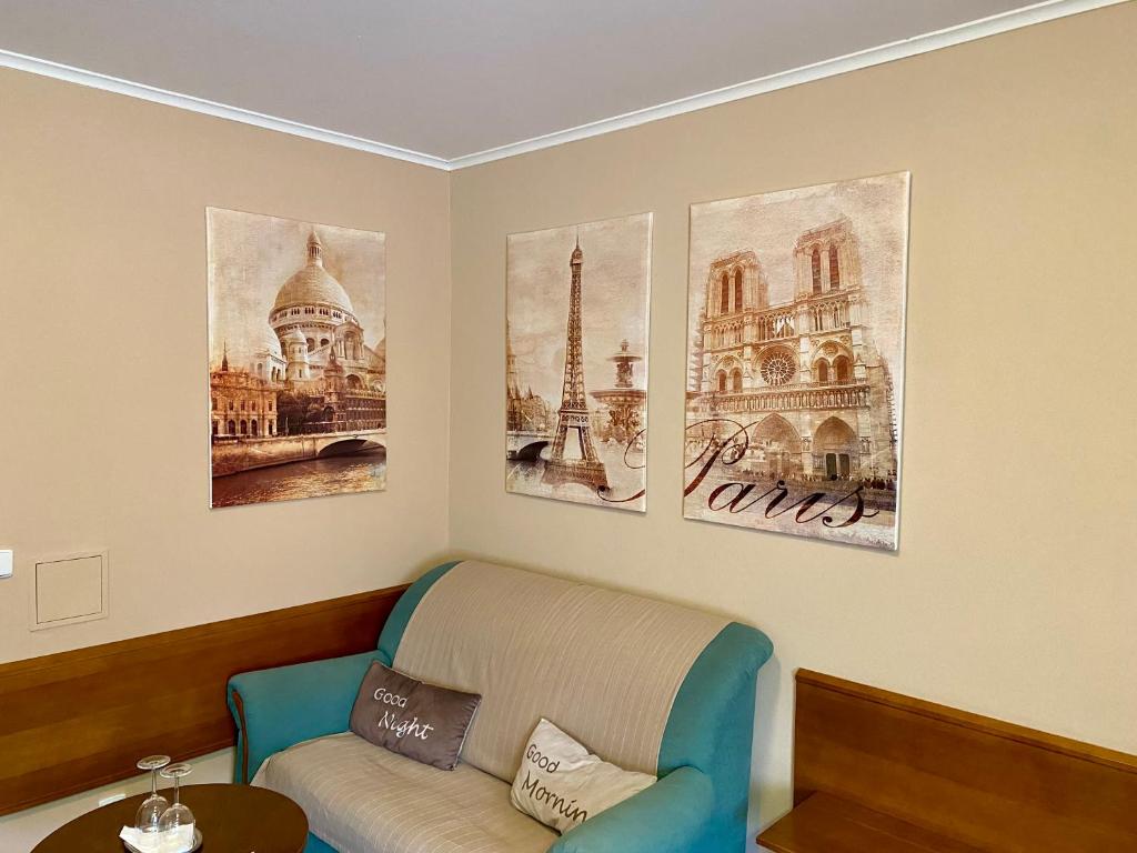 Posezení v ubytování Zámecký Hotel Zlatý Orel