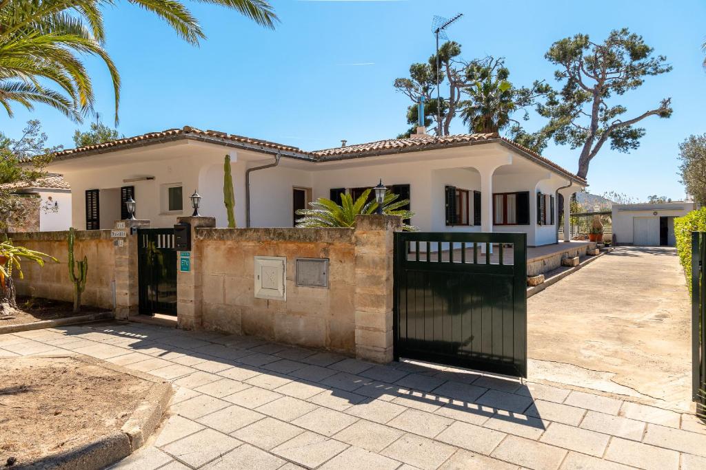 Edificio donde se encuentra la casa o chalet