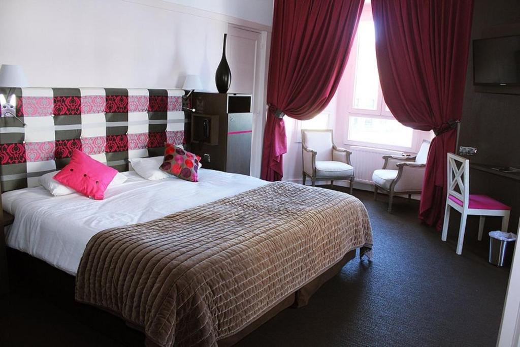 Hotel Des Bains - Superior Double Room With Sea View