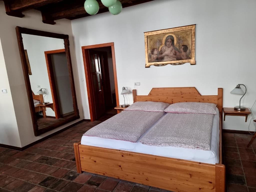 Postel nebo postele na pokoji v ubytování Pension Rondel