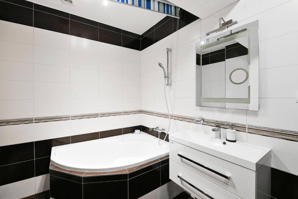 Apartmány Na Náměstí 85 - 10