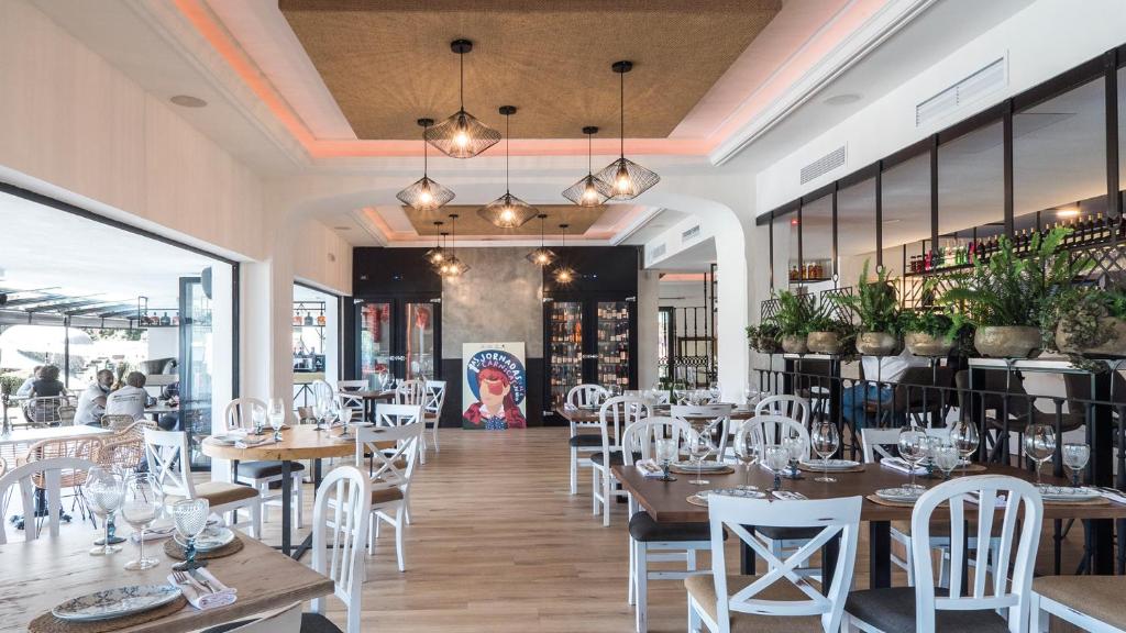 Restaurace v ubytování Añoreta Suites
