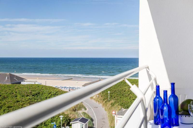 balcone con vista sull'oceano e faro di Duen12_43 a Westerland