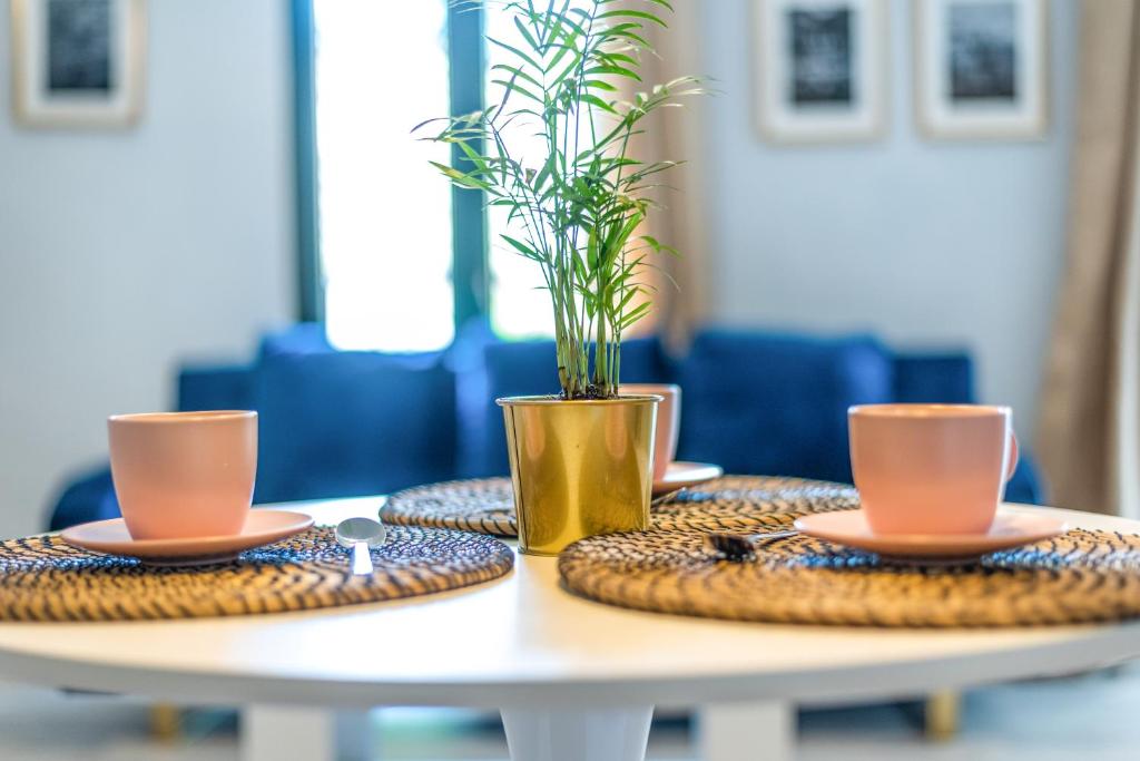 Posezení v ubytování tuGuest Alhacaba Apartment - Free parking