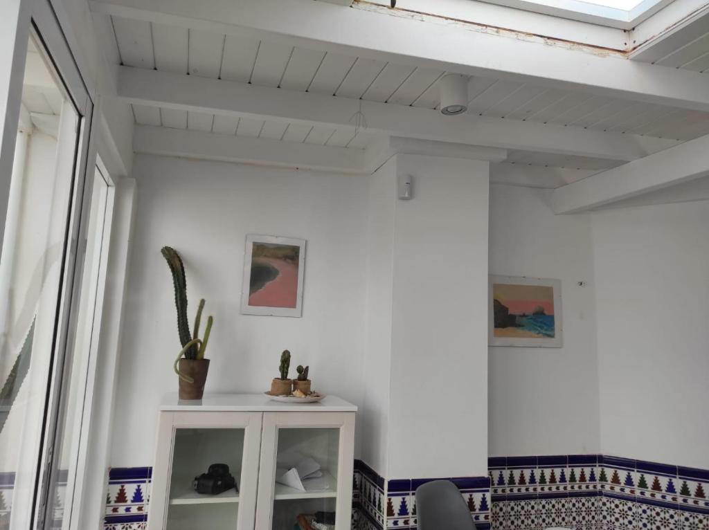 Laylas Beach Art House