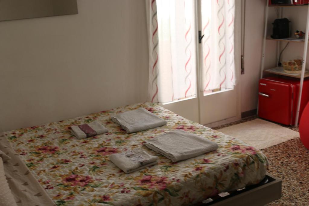 Posteľ alebo postele v izbe v ubytovaní Venezia lovely rooms