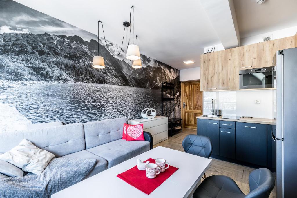 Kuchyňa alebo kuchynka v ubytovaní ApartHost Apartament Wyjątkowe Kościelisko