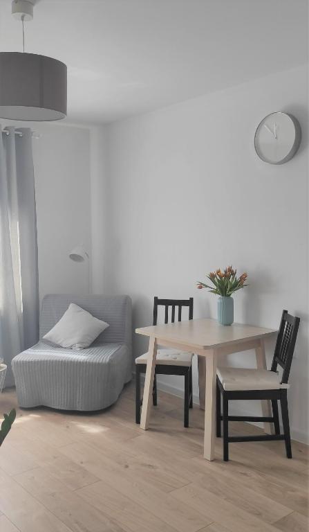 Domowa- Restauracja i Pokoje - Chambre Double De Luxe (2 Adultes + 1 Enfant)
