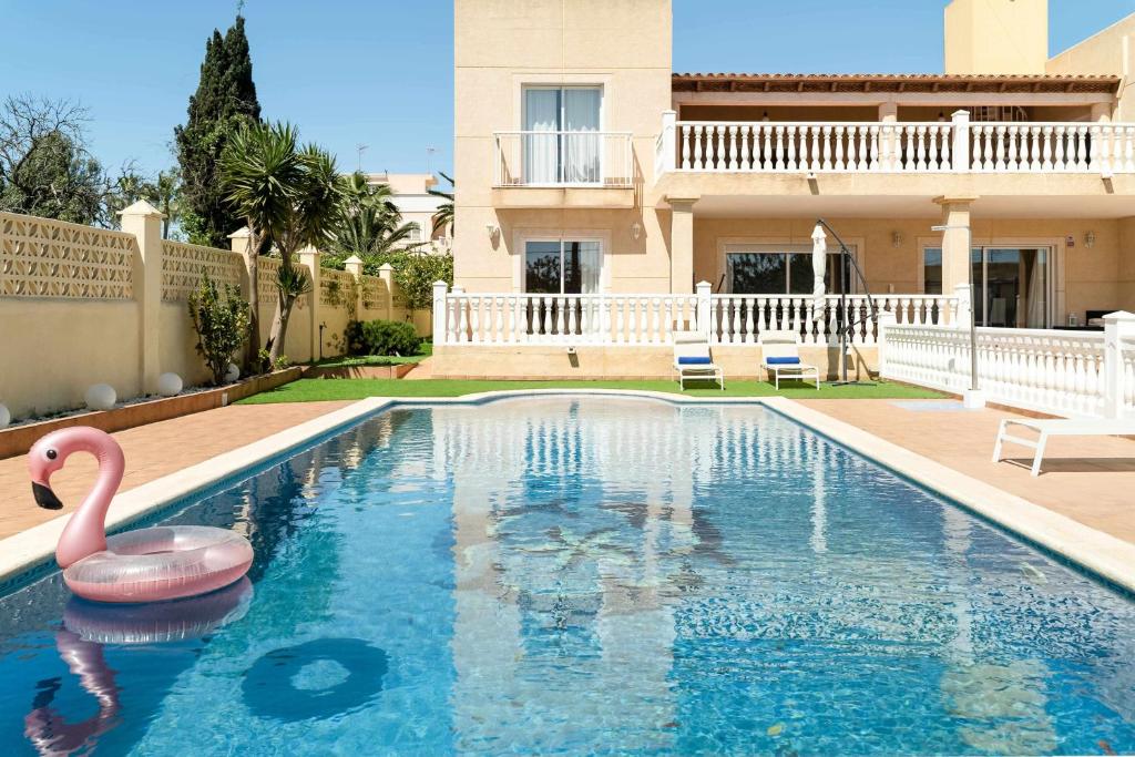Booking.com: Vakantiehuis Can Piedra 5 min from Ushuaïa and ...