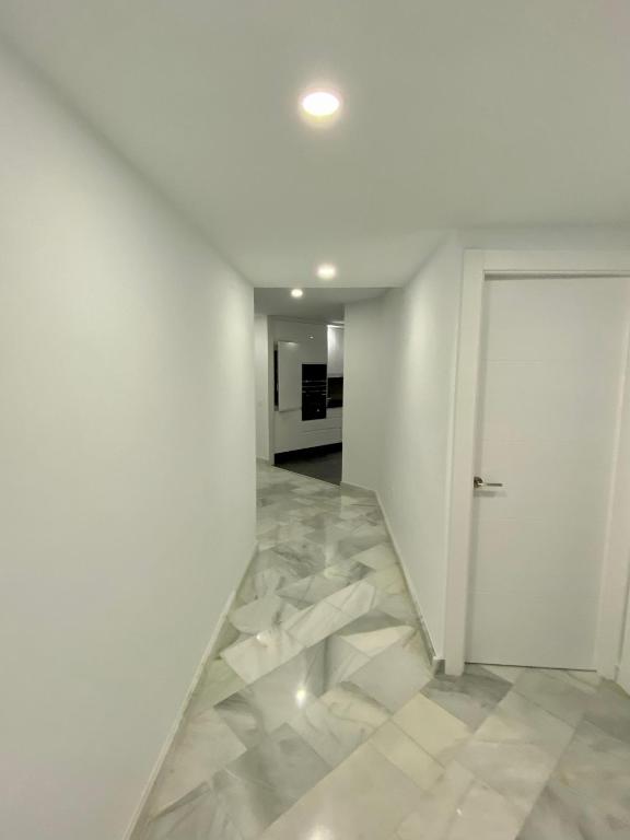 Zdjęcie z galerii obiektu Luxury three bedroom apartment at Estepona w mieście Estepona