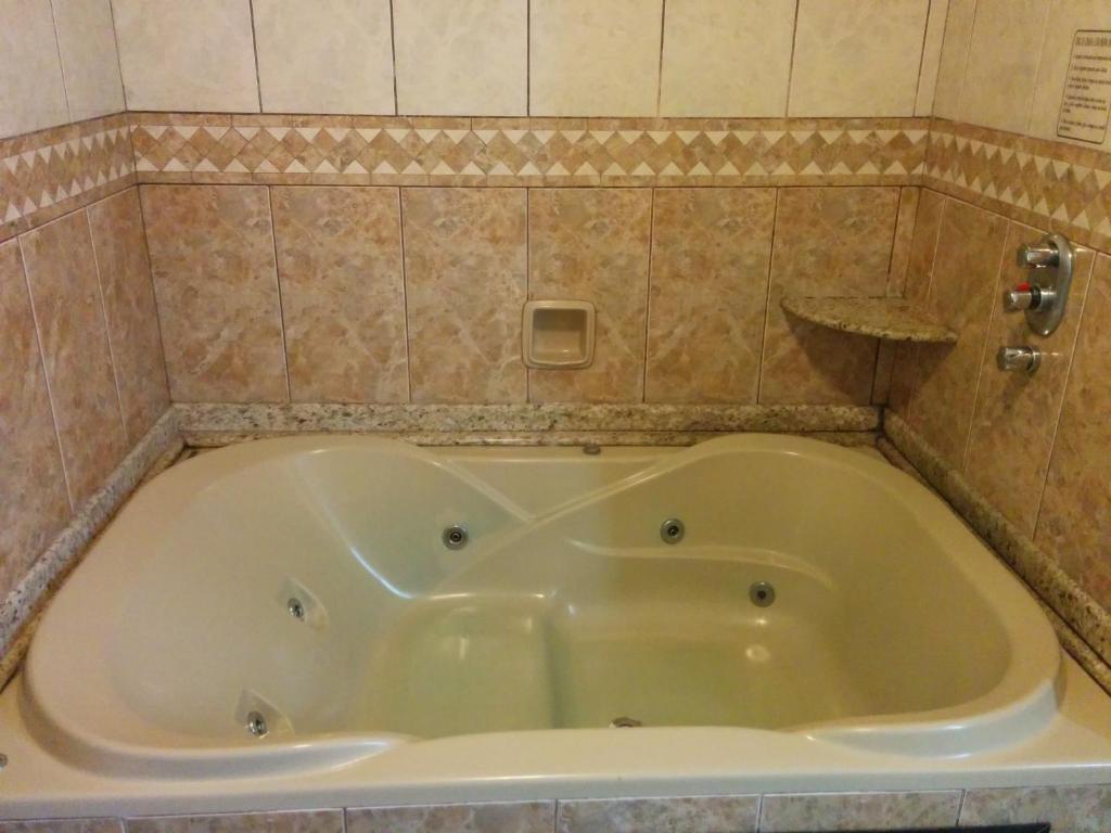  Novo Paramount Hotel