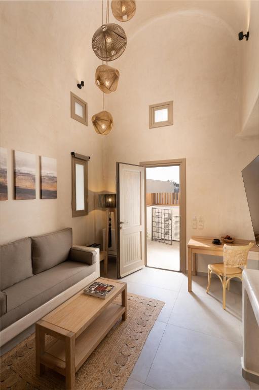 Posezení v ubytování Areos Luxury Suites