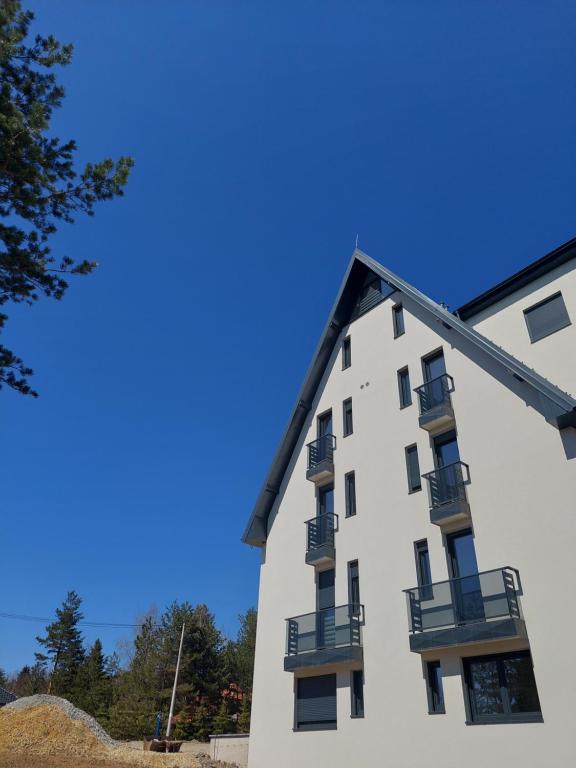 O edifício onde o apartamento está situado