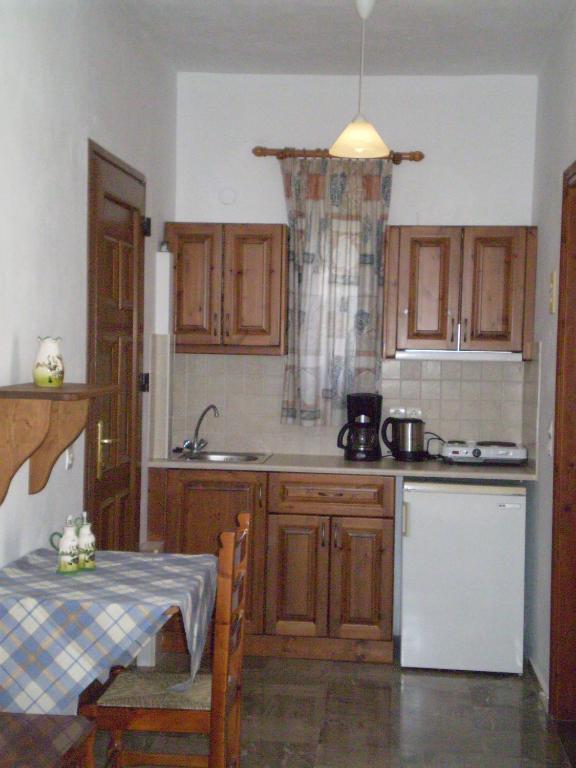 Molivos View Studios - 7