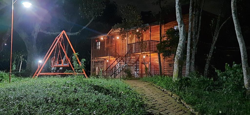 Jungle cottage - Camera King Deluxe