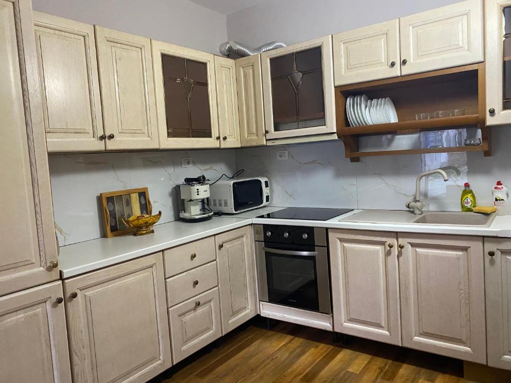 Kuchyň nebo kuchyňský kout v ubytování Blevim place